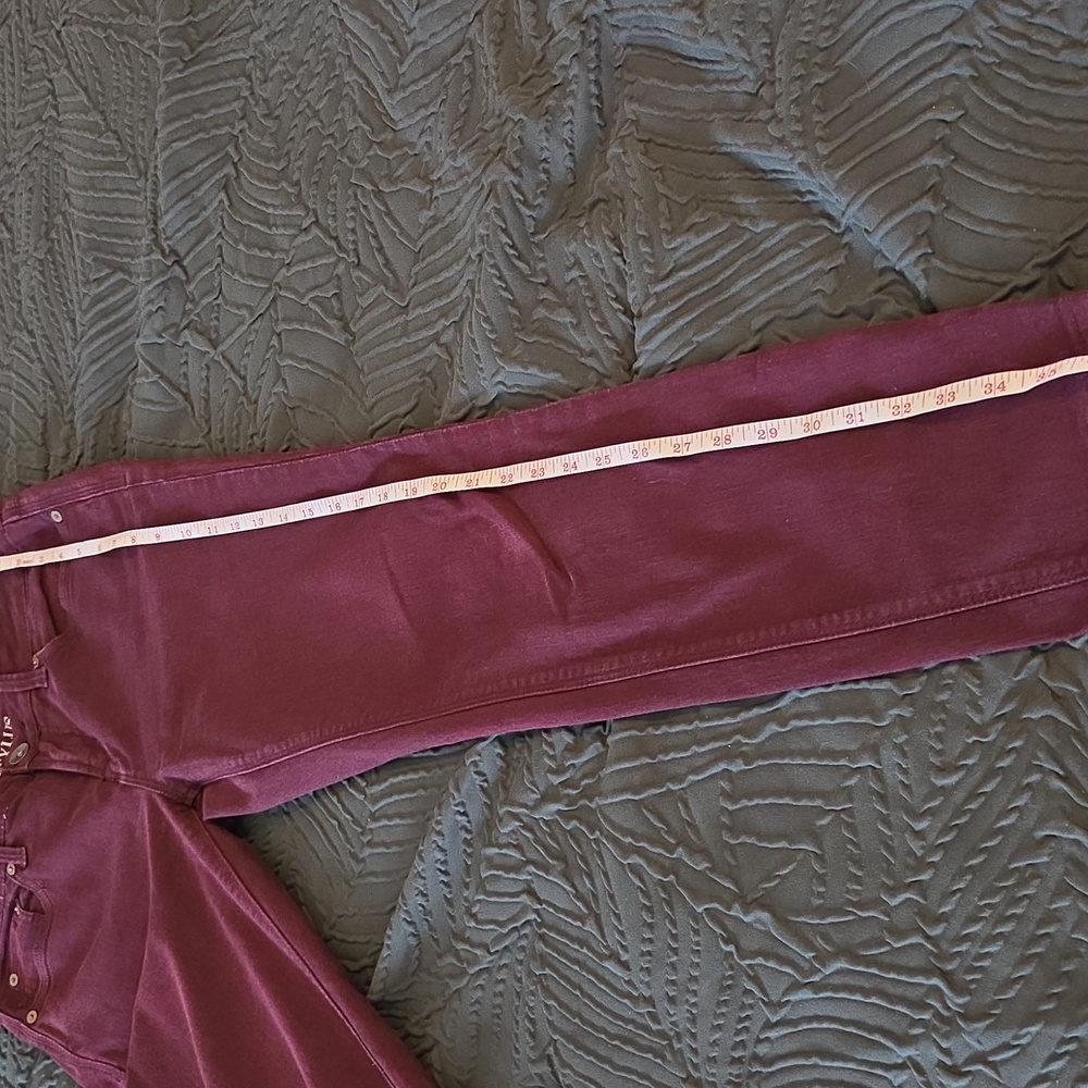STYLUS Women's Plum Cropped Jeans - Picture 14 of 15